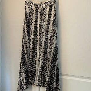 Black and White Patterned Maxi Skirt